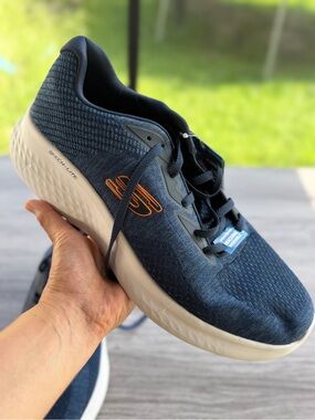 Skechers Men's Skech-Lite Pro-Perfect Time Machine Washable Lace Up Sneakers 12